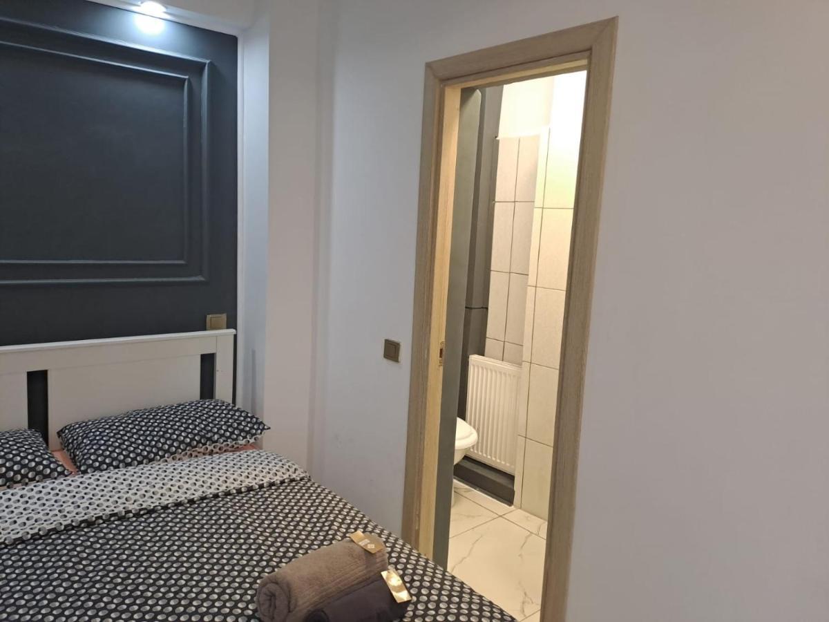 Deluxe Studio Oldtown Lägenhet Bukarest Exteriör bild